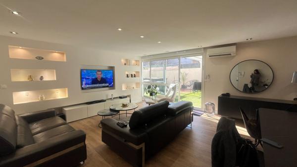 AIX LA DURANNE Appartement T5 120 m2 avec jardin 50m2 et 2 stationnements