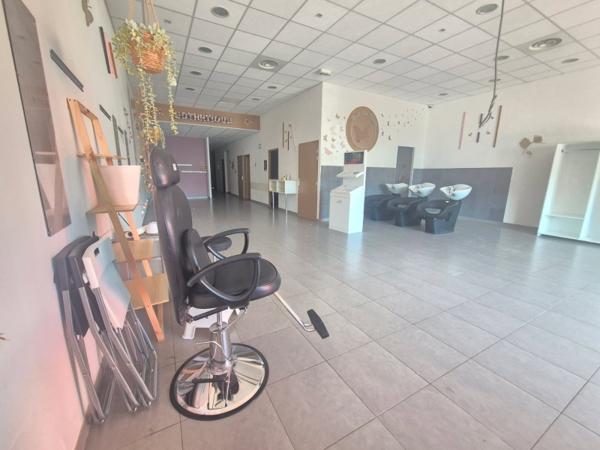 Châteauneuf-les-Martigues (13220) Chateauneuf Les Martigues " Local Commerciale "