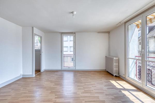 Beau Duplex, centre ville 3 pièce(s) 92.40 m2 belle luminosité et vue dégagée