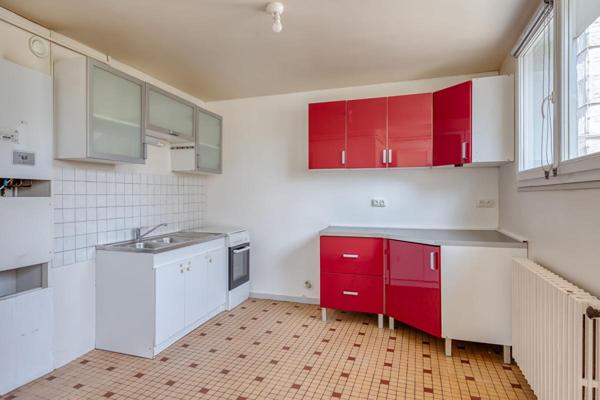 Beau Duplex, centre ville 3 pièce(s) 92.40 m2 belle luminosité et vue dégagée