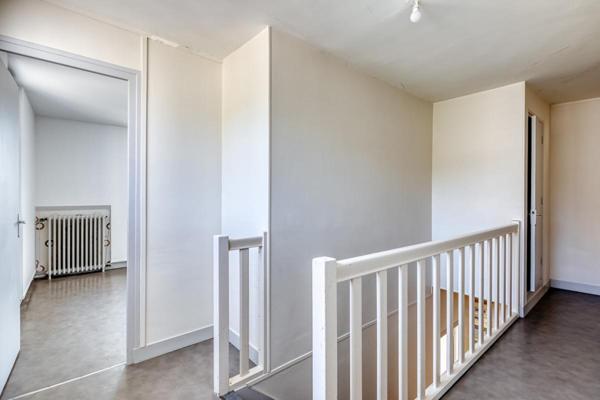 Beau Duplex, centre ville 3 pièce(s) 92.40 m2 belle luminosité et vue dégagée
