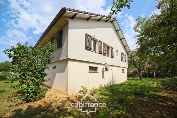 Maison sur sous-sol complet à rénover à Beaufort (39190), idéal premier achat ou investissement.