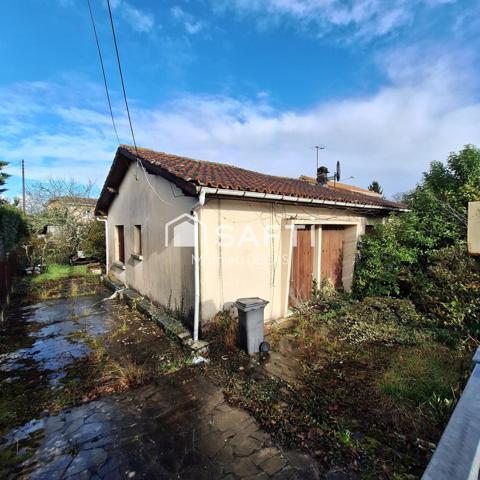 Maison de 75 m² à rénover sur une parcelle de 615 m²