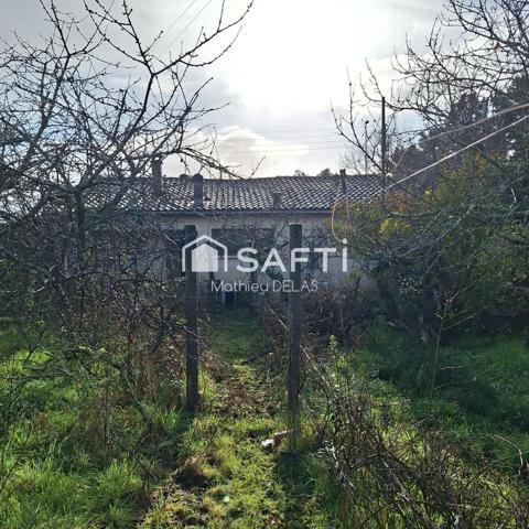 Maison de 75 m² à rénover sur une parcelle de 615 m²