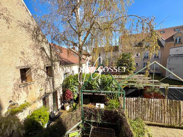 Andrésy: Appartement 2 pièces - 45m2 en plein coeur du centre ville