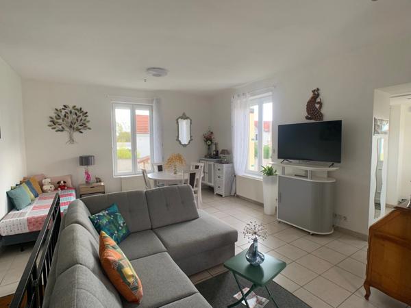 MONTLUCON maison rénovée 2 ch, avec jardin, terrasse et grand garage 45m²