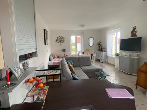 MONTLUCON maison rénovée 2 ch, avec jardin, terrasse et grand garage 45m²