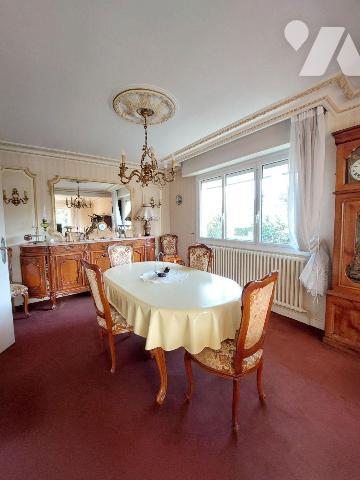 Maison à Vendre à Liffré (35340) en Ille-et-Vilaine (35)
Cette maison d'une surface habitable ...