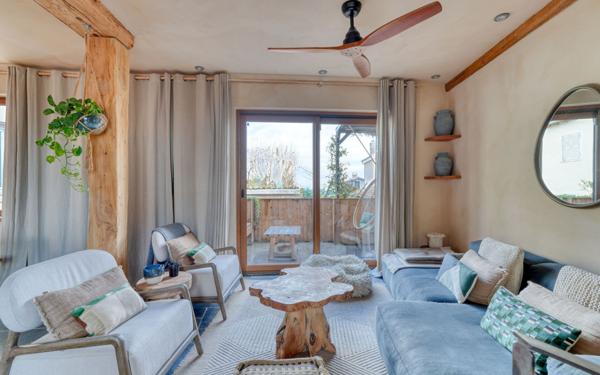 Appartement à vendre    4 pièces • 87 m2 Saint-Didier-au-Mont-d'Or