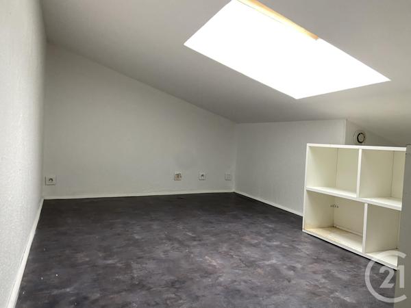 Immeuble à vendre  636 m2 MURET - 31