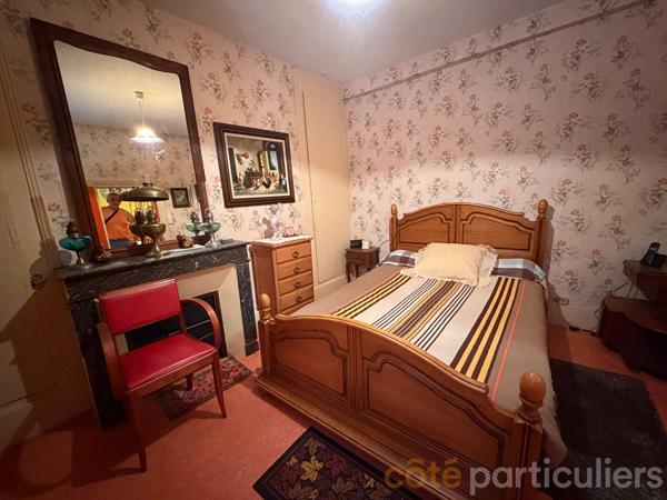 Vente
                Maison98 m² - 3 Pièces -
                    chateaumeillant (18370)