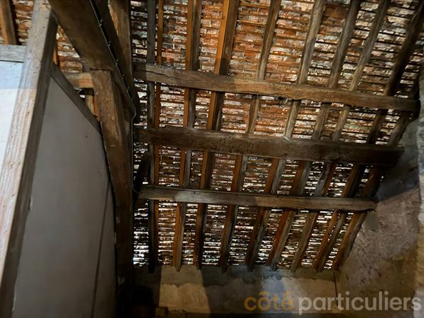 Vente
                Maison98 m² - 3 Pièces -
                    chateaumeillant (18370)