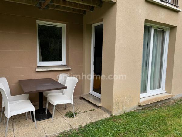 À quelques minutes de Honfleur – Charmant T2 avec terrasse, piscine et parking - Plain pied