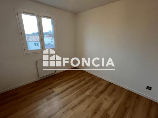 Location Maison 5 pièces 103.13 m² - 8 RUE HENRY LORY Challans 85300