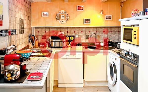 Appartement à vendre    2 pièces • 46,70 m2 Venelles