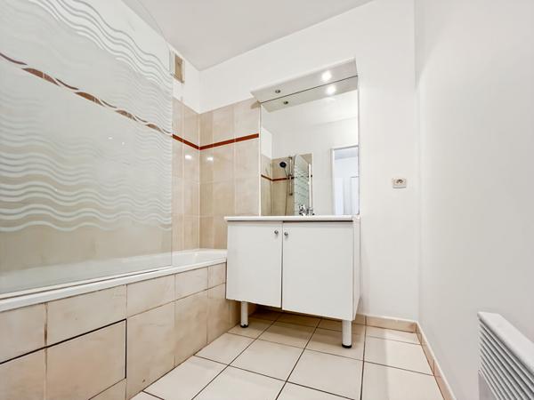 Appartement Corbeil Essonnes 3 pièce(s) 61,2 m2