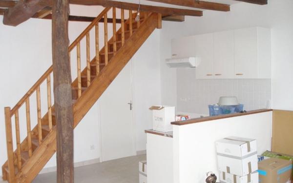 Immeuble à vendre    11 pièces •  Lussant