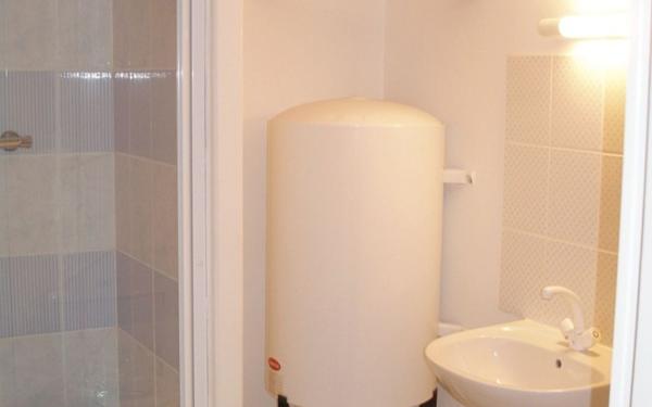 Immeuble à vendre    11 pièces •  Lussant