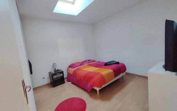 Immeuble à vendre    11 pièces •  Lussant