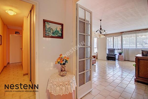 Appartement Vitrolles 4 pièces 84m² avec cave dans le centre urbain