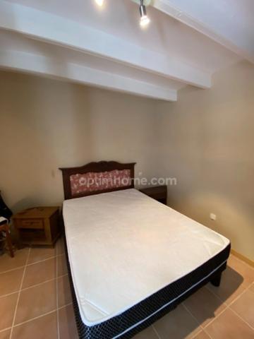 Mornac. Maison 132 m² avec garage et dépendances