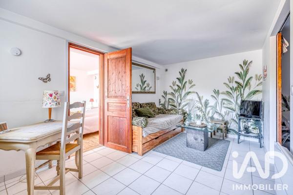 Maison à vendre 10 pièces 225 m² Crécy-la-Chapelle
