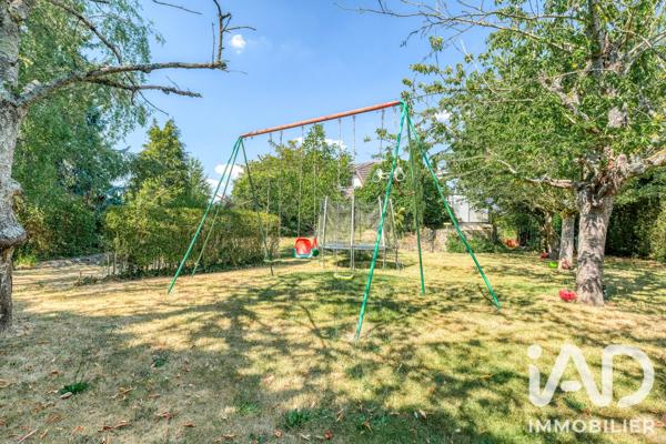 Maison à vendre 10 pièces 225 m² Crécy-la-Chapelle