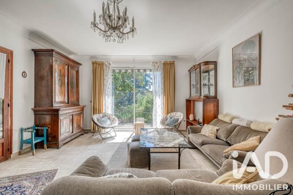 Maison à vendre 10 pièces 225 m² Crécy-la-Chapelle
