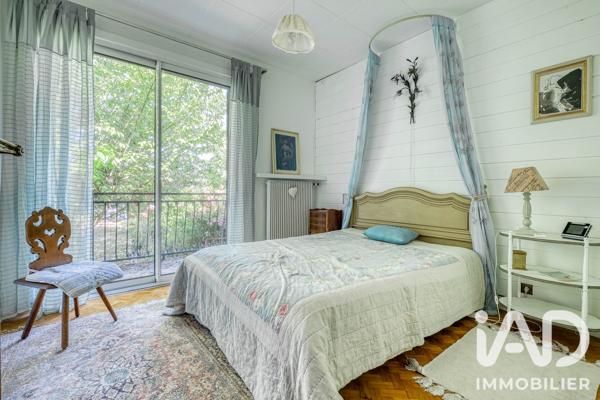 Maison à vendre 10 pièces 225 m² Crécy-la-Chapelle