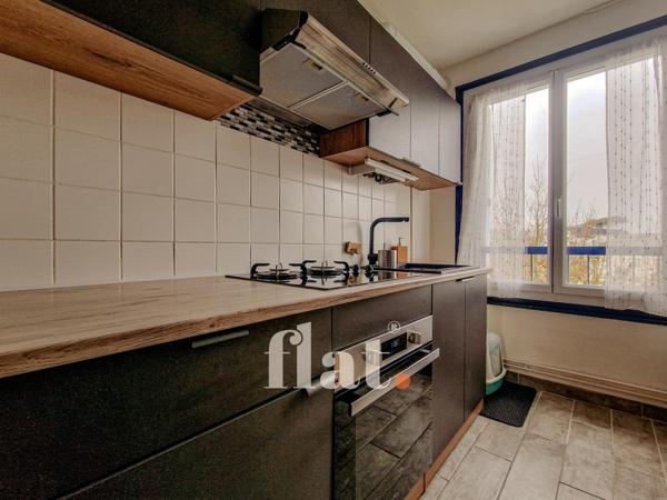 Appartement T3 55 m2 / quartier Longchamp + PARKING + BALCON