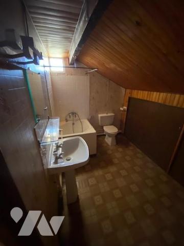 CERNAY LES REIMS : Maison de 6 pièces avec jardin et garage attenant