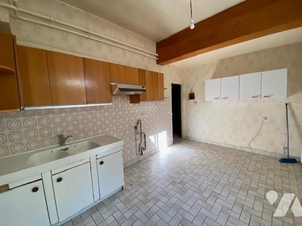 CERNAY LES REIMS : Maison de 6 pièces avec jardin et garage attenant