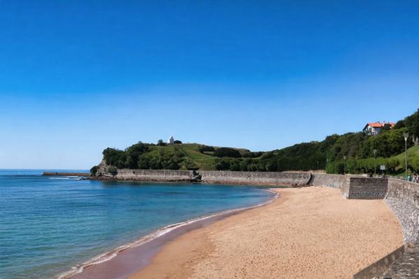 Saint-Jean-de-Luz (64500) SAINT JEAN DE LUZ Bel appartement T4 spacieux et lumineux proche Sainte-Barbe et Océan