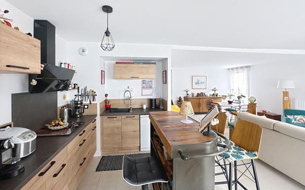 Appartement à vendre    3 pièces • 86,47 m2 La Rochelle