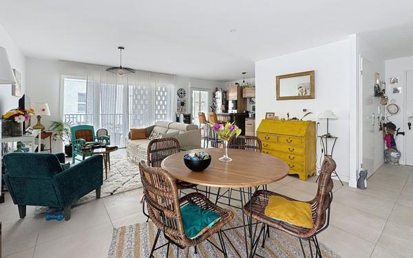 Appartement à vendre    3 pièces • 86,47 m2 La Rochelle