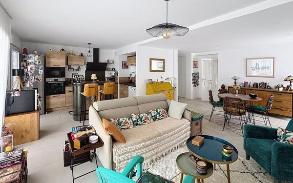 Appartement à vendre    3 pièces • 86,47 m2 La Rochelle