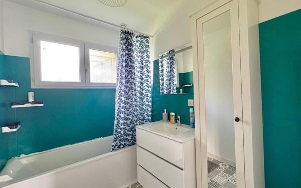 Maison à vendre    6 pièces •  Eysines