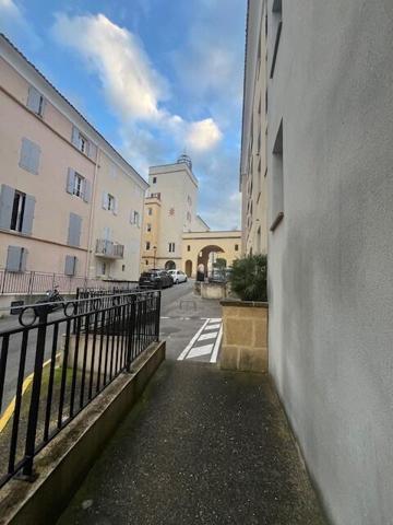 Appartement de type 2, Pont Royal (Mallemort 13370)