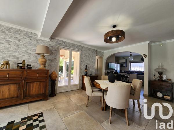 Maison à vendre 4 pièces 102 m² Arles