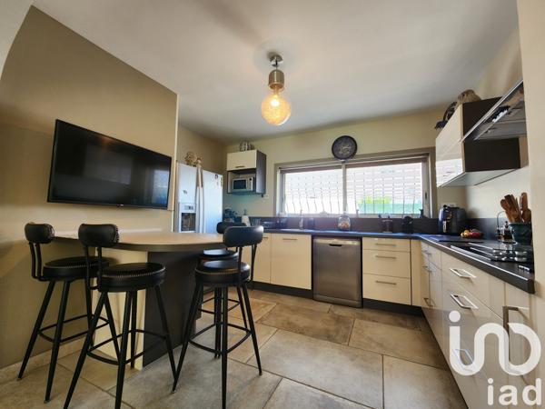 Maison à vendre 4 pièces 102 m² Arles