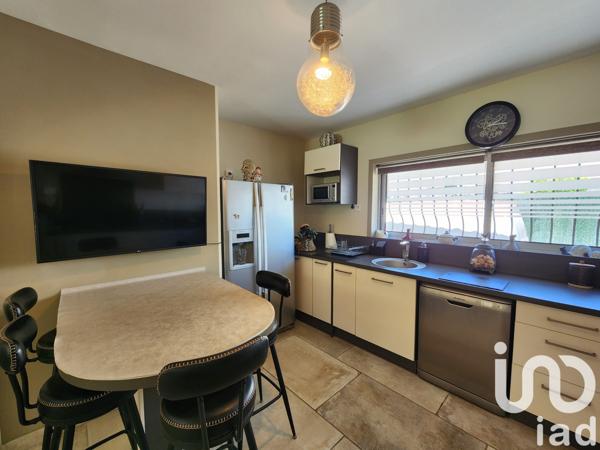 Maison à vendre 4 pièces 102 m² Arles