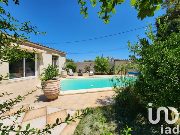 Maison à vendre 4 pièces 102 m² Arles