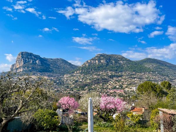 Maison La Gaude 7 pièce(s) 185 m2