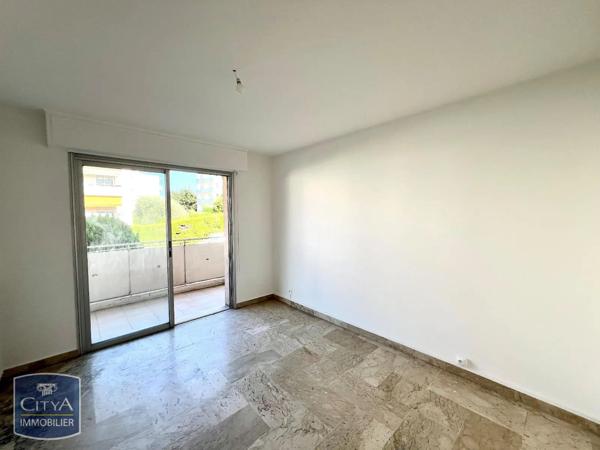 Appartement à louer 2 pièces 47.03m² Le Cannet (06110)
