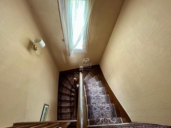 Maison 4 pièce(s) 75 m2 €299 000 ** - Référence 1117