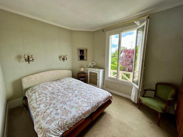 Maison 4 pièce(s) 75 m2 €299 000 ** - Référence 1117