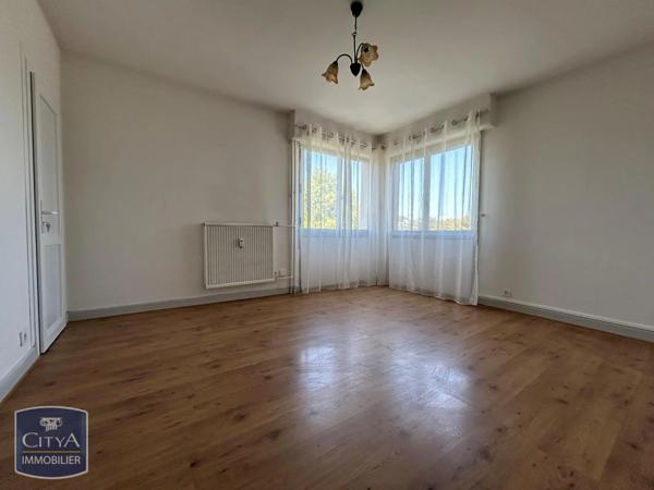 Appartement à louer 2 pièces 52.4m² Brive-la-Gaillarde (19100)