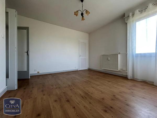 Appartement à louer 2 pièces 52.4m² Brive-la-Gaillarde (19100)