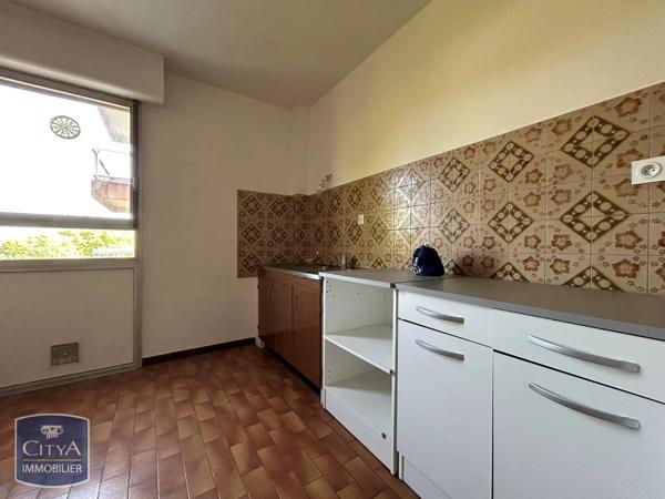 Appartement à louer 2 pièces 52.4m² Brive-la-Gaillarde (19100)