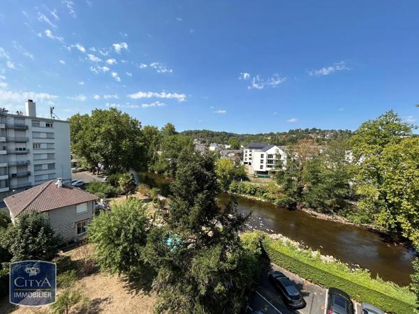 Appartement à louer 2 pièces 52.4m² Brive-la-Gaillarde (19100)